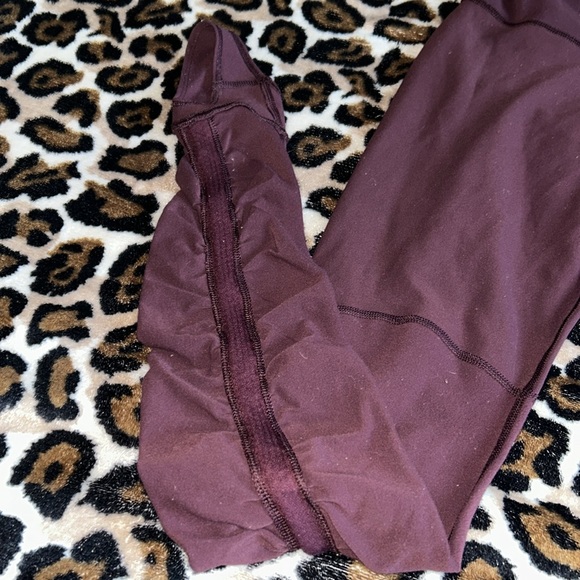 Lululemon leggings - Picture 2 of 6